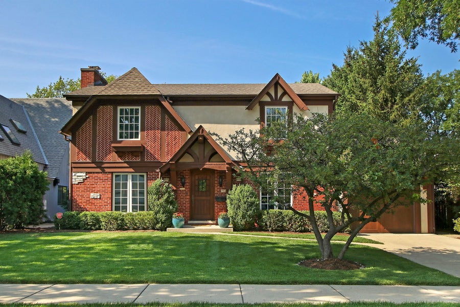 Northbrook Area Info Main Street Real Estate Group