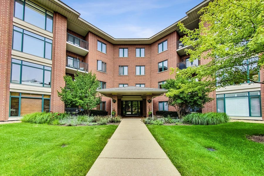 Lombard Area Info Main Street Real Estate Group