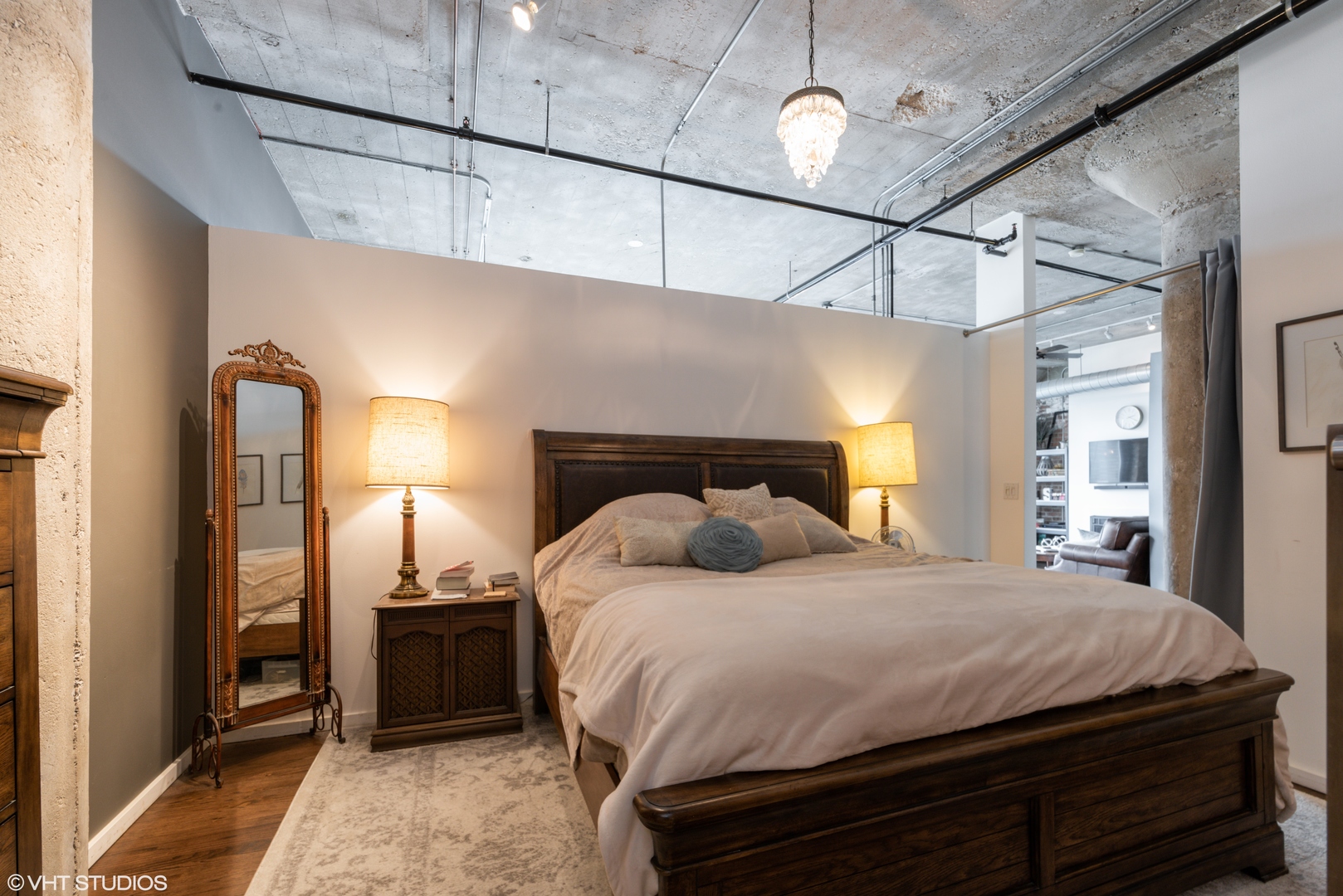 Sold 1516 S Wabash Avenue 601 Chicago Il 60605 2 Beds 1 Full Bath 1 Half Bath 365 000